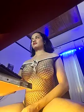 Stella mhaxill online show from 10.10.25