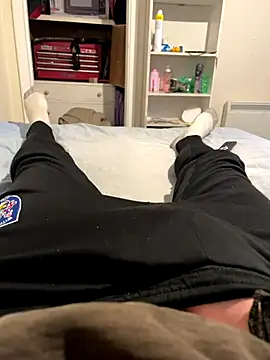 Snapshot of bigdicklad chatting on 10.04.25 bigdicklad online show from 10.04.25