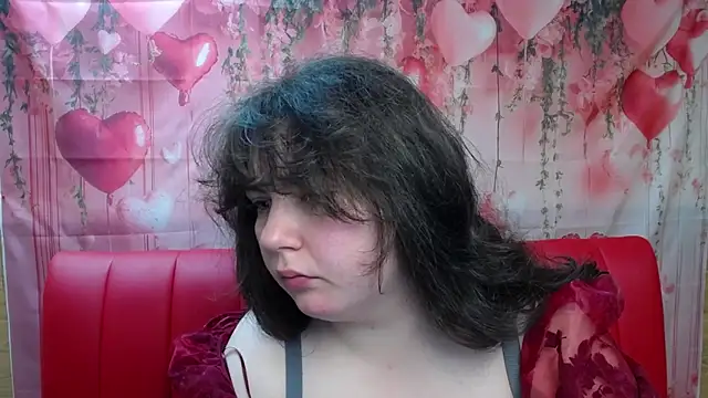 Snapshot of NeonilaLisova chatting on 04.22.26 NeonilaLisova online show from 04.22.26