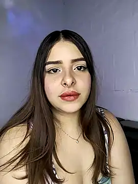 Snapshot of Nahomy_cm chatting on 11.15.25 Nahomy cm online show from 11.15.25