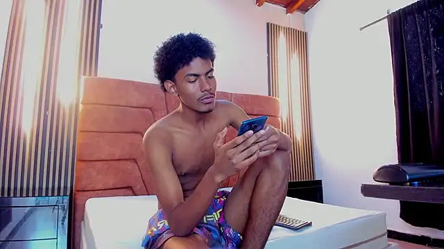 FYKMOR 1 online show from 11.25.25