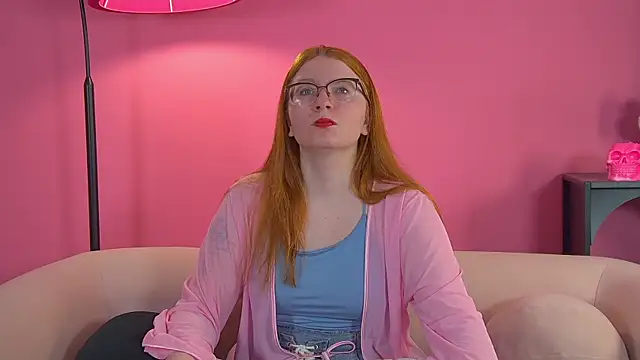 AliceAllisons online show from 11.08.25