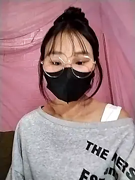 Snapshot of saronla_03 chatting on 01.08.26 saronla 03 online show from 01.08.26