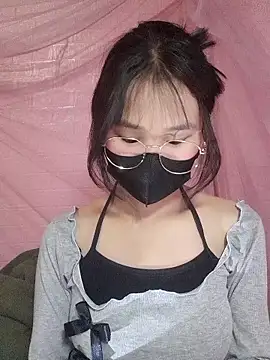 Snapshot of saronla_03 chatting on 01.14.26 saronla 03 online show from 01.14.26