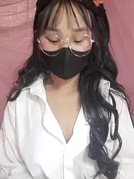 Snapshot of saronla_03 chatting on 01.18.26 saronla 03 online show from 01.18.26