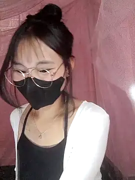 Snapshot of saronla_03 chatting on 02.24.26 saronla 03 online show from 02.24.26