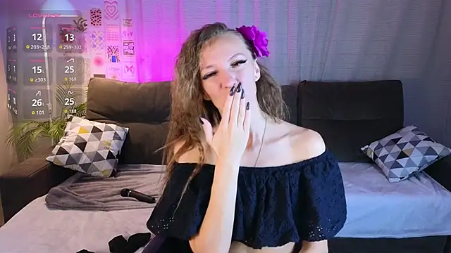 Jesica mooon online show from 10.18.25