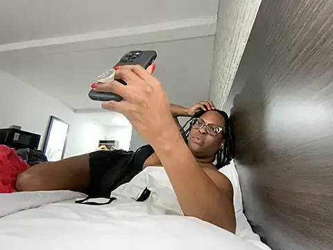 KANDIS864 online show from 02.10.26