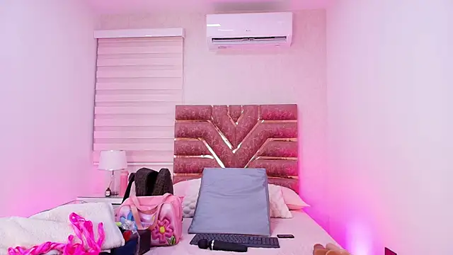 emma madi online show from 11.11.25