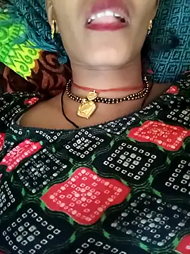 Juhi chawla online show from 10.22.25