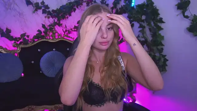 AngyyEyess online show from 11.12.25