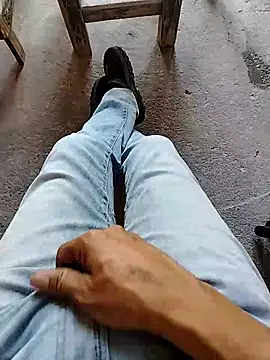 Alaver2587 online show from 03.29.26