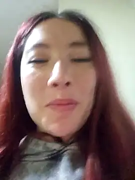 lunnaa  online show from 03.04.26