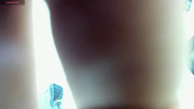 ALISSON BARKER online show from 12.04.25