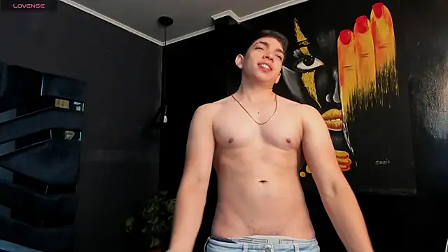 Eryonbradley online show from 04.08.26