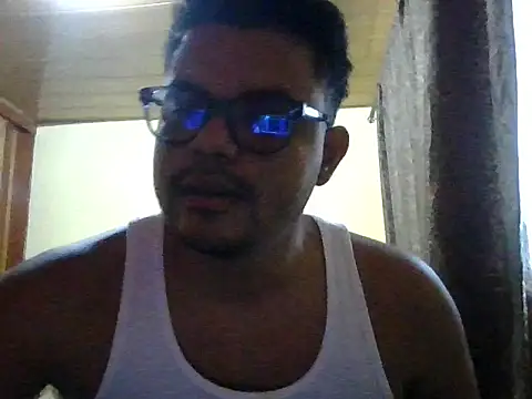 Snapshot of elturcudito chatting on 02.09.26 elturcudito online show from 02.09.26
