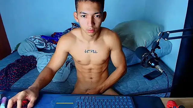 JuanchiT66 online show from 11.18.25