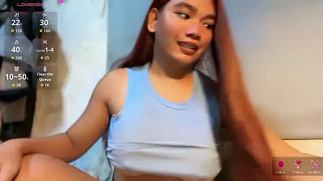Snapshot of slutty_piinkie chatting on 06.25.26 slutty piinkie online show from 06.25.26
