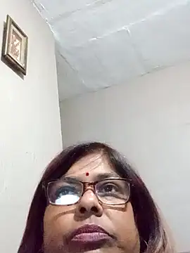 mileesha online show from 10.09.25