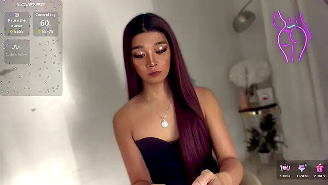 TrinityFucksYou online show from 12.14.25