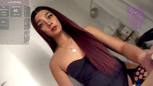 TrinityFucksYou online show from 12.15.25