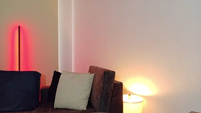 lizdevine online show from 05.04.26