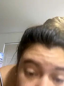 Velveet x online show from 11.12.25