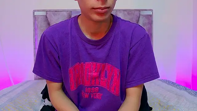 Snapshot of lana_and_liam_ chatting on 09.13.25 lana and liam online show from 09.13.25