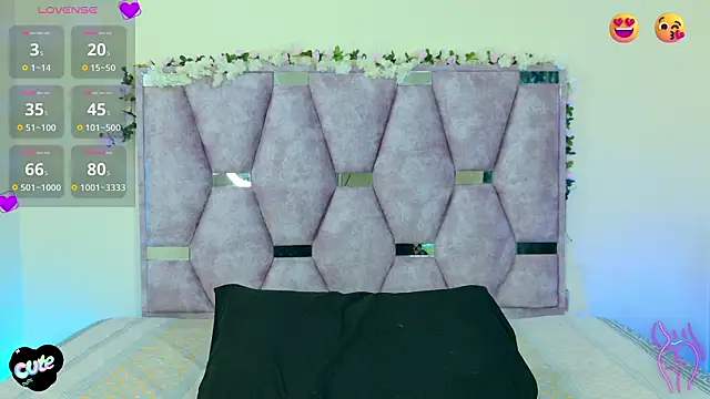 lana and liam  online show from 02.10.26