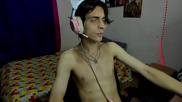 golden ryyan online show from 02.08.26