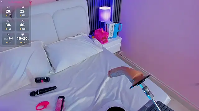 Clawdeen  wolf online show from 03.26.26