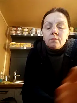 KimmyAghora online show from 12.16.25