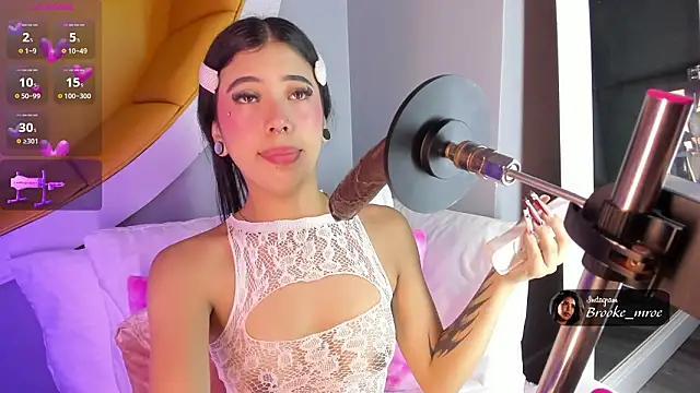 Brooke monroe online show from 03.24.26