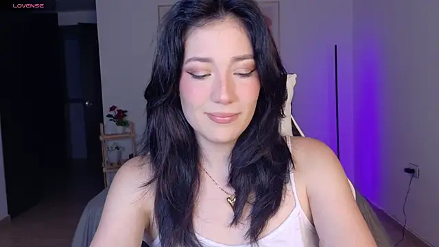 Eliih 01 online show from 10.23.25