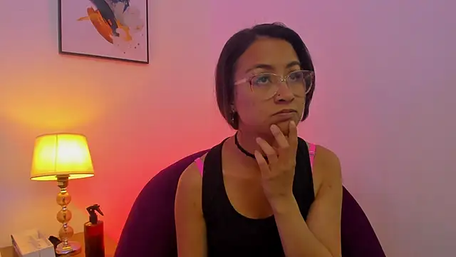 bravepetunia online show from 11.18.25