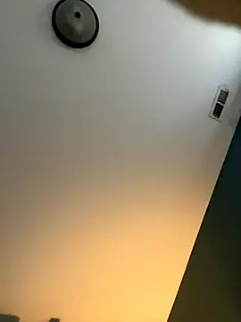 Snapshot of Domimommy420 chatting on 10.28.25 Domimommy420 online show from 10.28.25