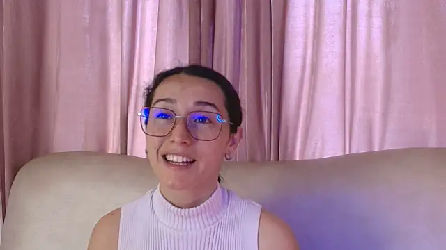 Ginevra esposito online show from 04.07.26