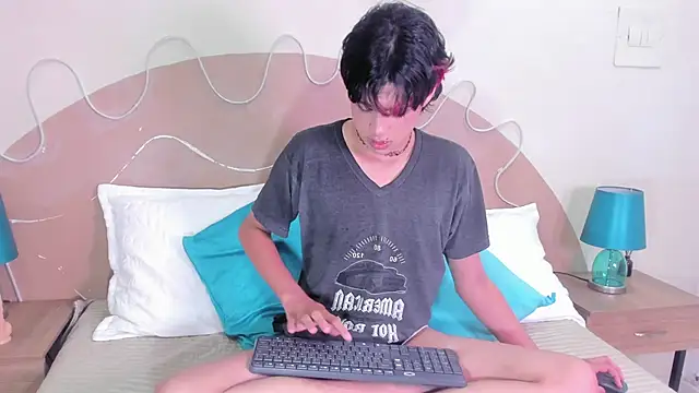 Snapshot of Dan_Copers chatting on 12.16.25 Dan Copers online show from 12.16.25