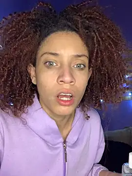 ValentinaStorm1 online show from 11.08.25