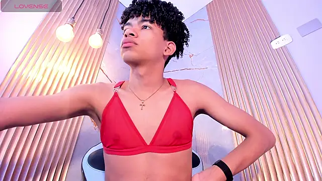 Ivone Rose  online show from 10.31.25