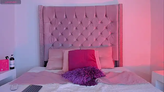 Diamond Piarce online show from 09.15.25