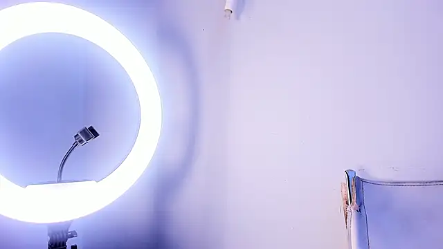 Snapshot of ThiagoCollin chatting on 09.18.25 ThiagoCollin online show from 09.18.25