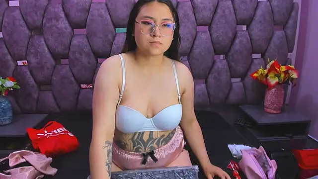 miaharvey 69 online show from 11.06.25