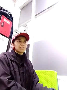 Raven Rouge  online show from 02.27.26