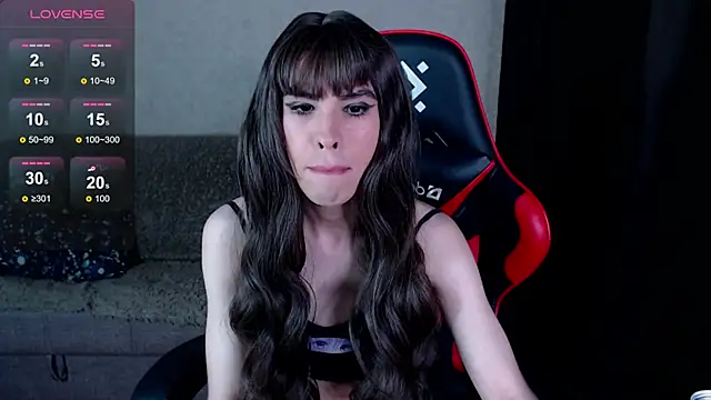 OliviaBoyd online show from 09.10.25