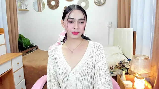Snapshot of joyfulmartinaa chatting on 09.25.25 joyfulmartinaa online show from 09.25.25