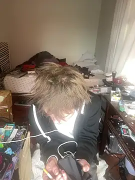 XanderOzzz online show from 02.14.26