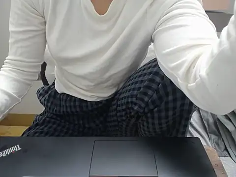 Lamoon 2k online show from 10.27.25