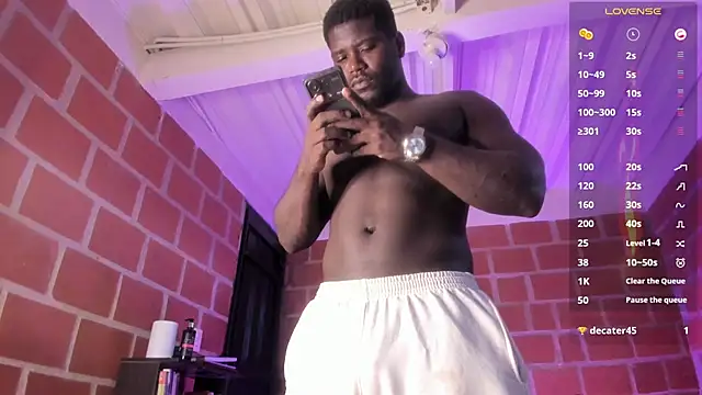 Snapshot of JothaFit chatting on 01.19.26 JothaFit online show from 01.19.26