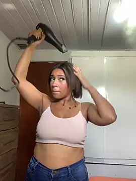 Crisschiavo online show from 09.19.25